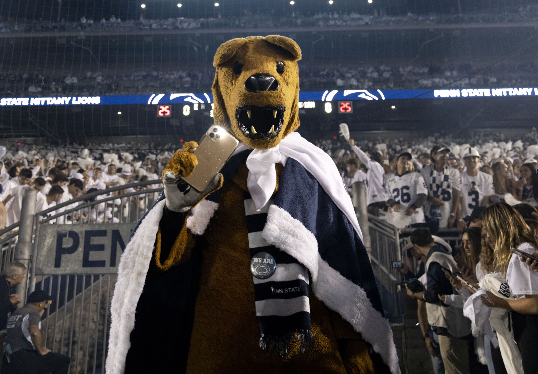 Penn State football vs. Indiana, Nittany Lion